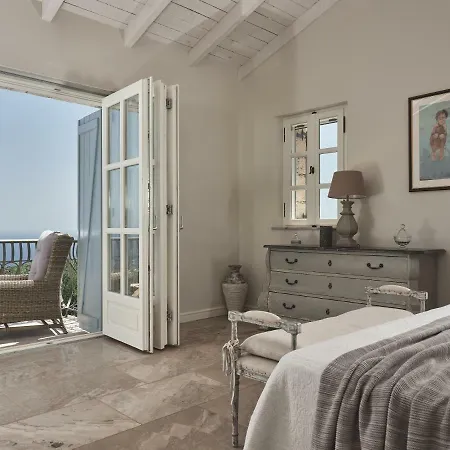 Lagaria Villa *