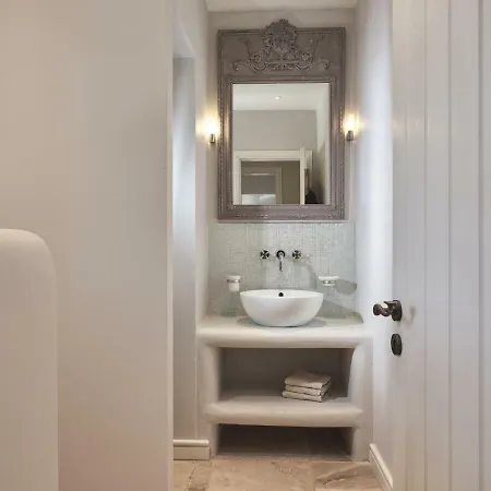 Lagaria Villa