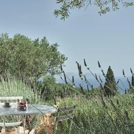 Lagaria Villa *